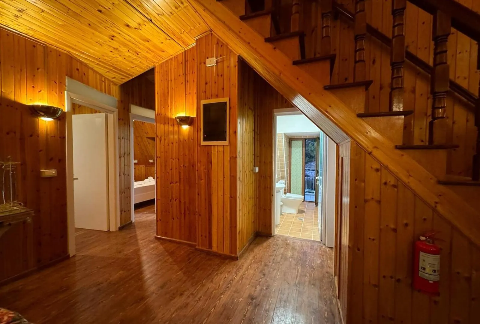 Troy Suites Sarandë