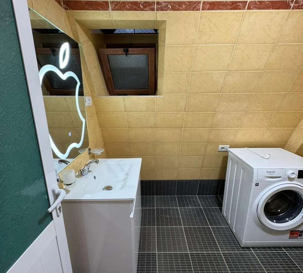 Troy Suites Sarandë 알바니아